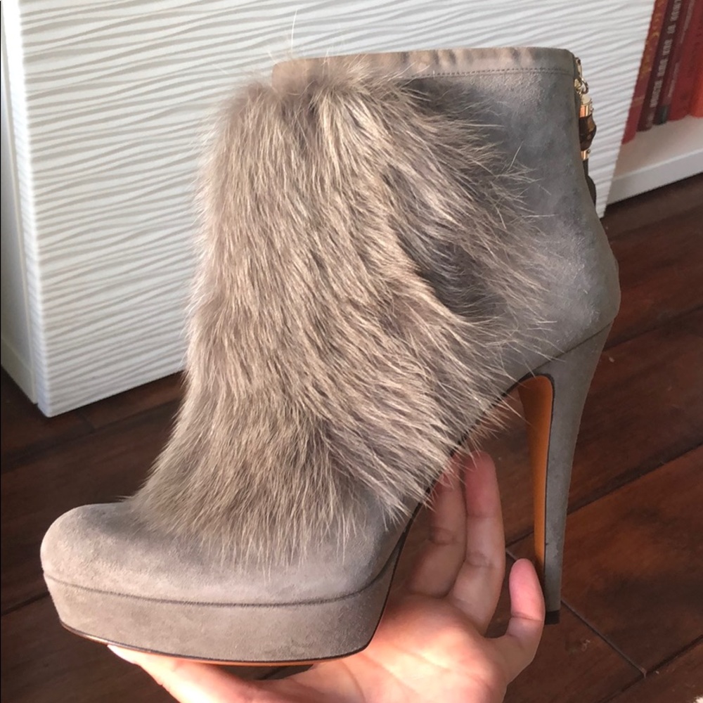 Gucci grey suede fur booties with back zipper